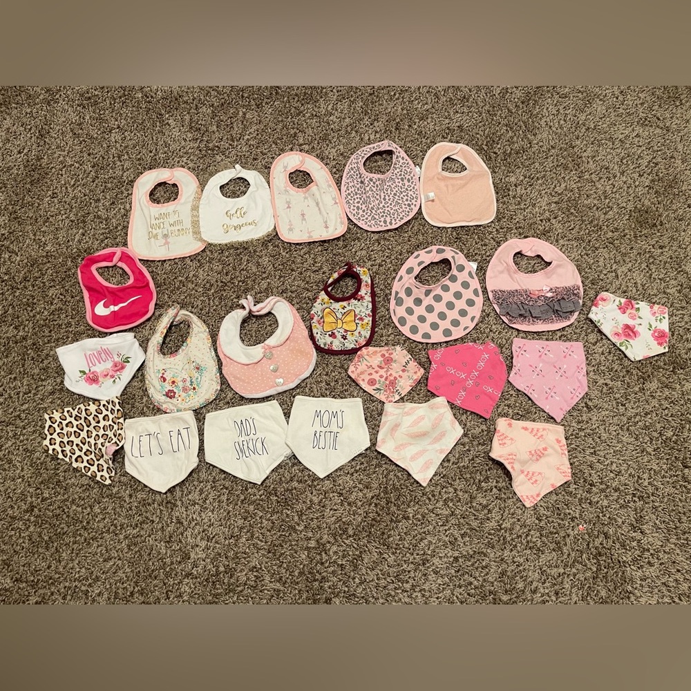 Bundle of baby bibs